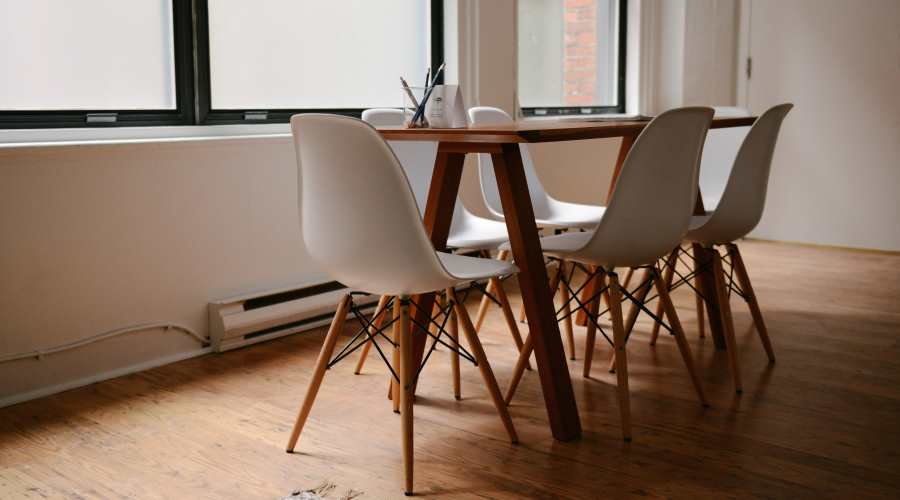 Light, white and tight scandinavian design